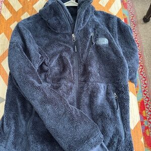 North  Face women’s fleece zip up jacket